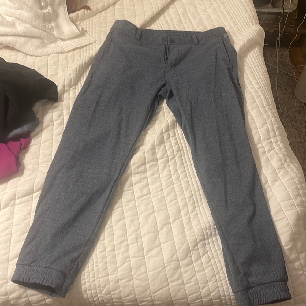Adidas blue textured golf joggers 30x32